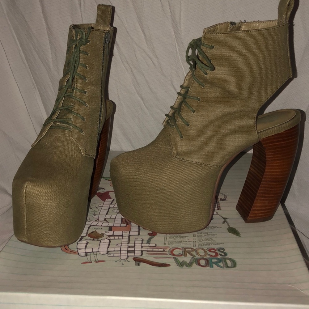 Jeffrey Campbell “Lana” size 7